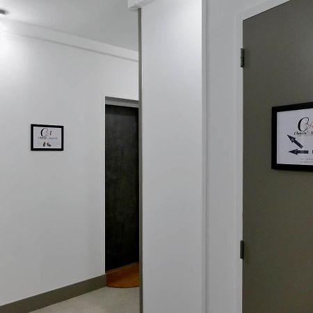 Appart'Hotel Chambrappart Falaise  Exteriör bild